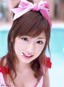 小仓优子图片