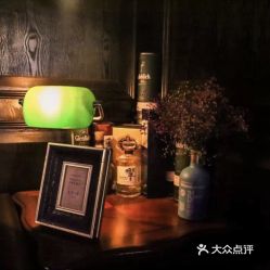 请问黑石深渊的任务“黑铁酒吧”,里面的普拉格和法拉克斯怎么打?_百 