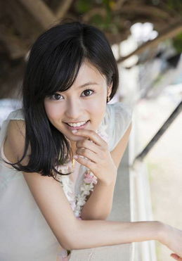 小岛琉璃子