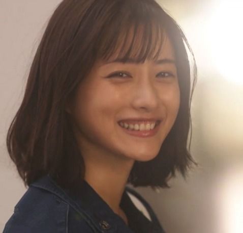 石原里美头像，石原里美头像绿色毛衣