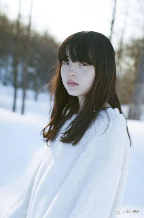 世理奈，世理奈头像