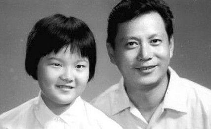 洪晃的家世,洪晃的家世豆瓣