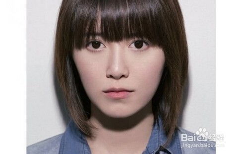 短发女神