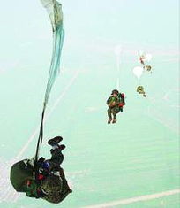 千里奔袭，千里奔袭的意思