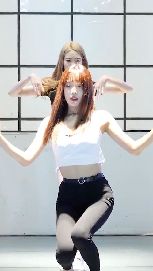 美女衣