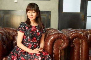 有“永远的17岁”之称号的声优是?