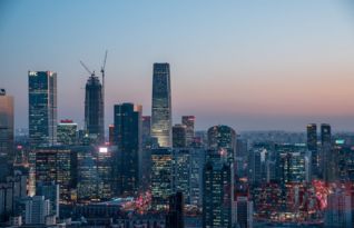 什么的都市，什么的都市填合适的词