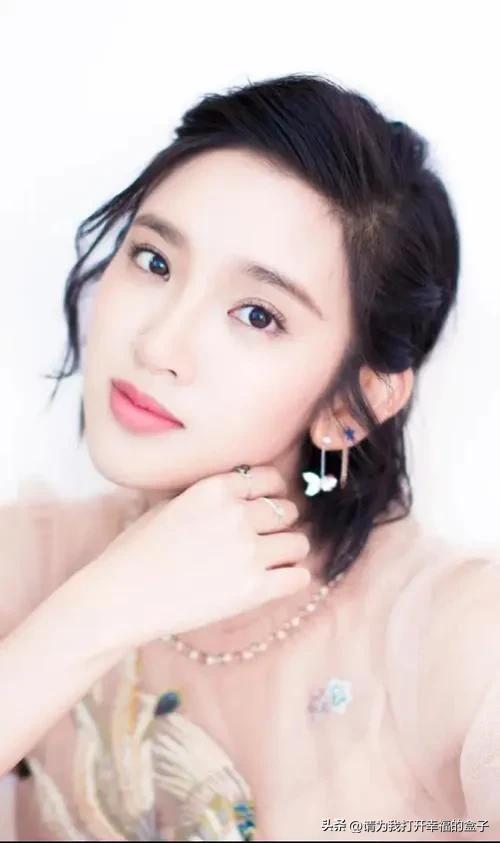 哪些女明星被称为“照骗”,写真美若天仙,一到剧里就原形毕露了呢?_百