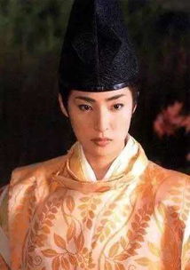光源氏的人物经历