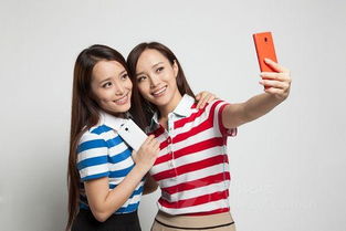 美女都用红米k30至尊纪念版好点?