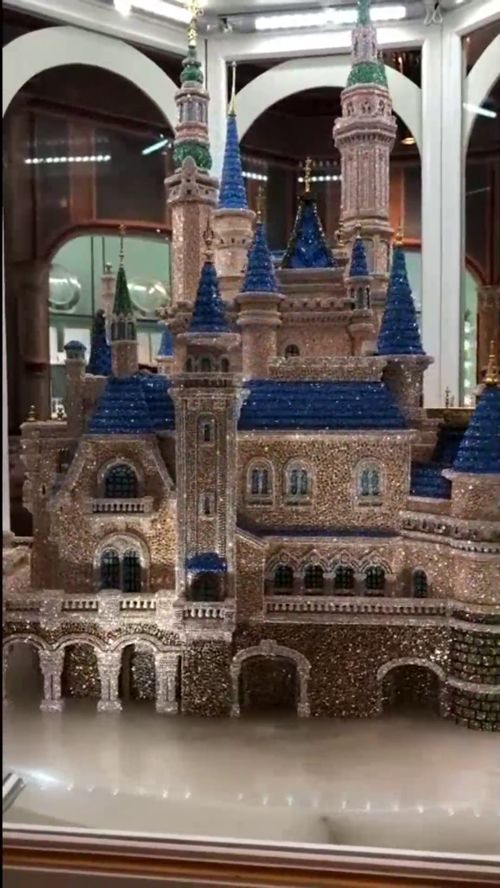 在势力范围内建造三座城堡在哪儿建