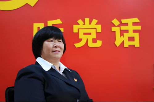 水溶性彩铅是红辉好用还是马克雷诺阿好用