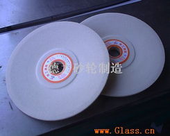 为什么UFO都是碟形的?而我们的飞行器需要运载火箭推世呢?