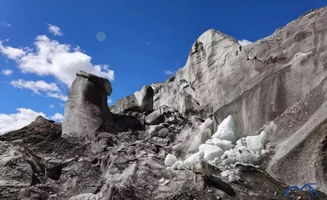 水管旁边冰像小蘑菇是怎么形成的