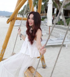 姜思达红毯造型太扎眼,这些女装大佬你怎么看?