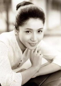 求《极道之妻》1986年免费高清百度云资源,岩下志麻主演的