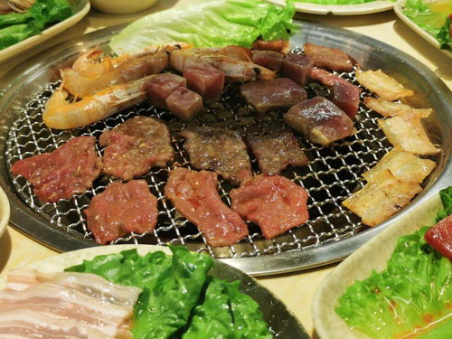 用 红红的灯笼 诱人的香气 摘装运 热火朝天 写一篇作文 怎么写_百度
