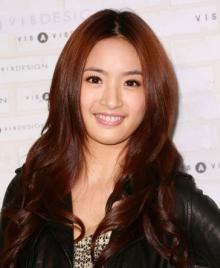 “第二眼美女”是什么意思?谢谢!
