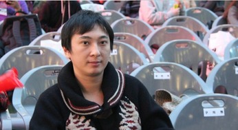 王思聪吃热狗头像怎么火的 王思聪吃热狗头像表情包无水印图片