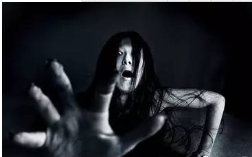 女鬼照片，女鬼照片恐怖图片大全 吓人