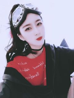 颜字取名的寓意女孩