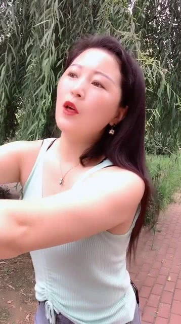 年轻的小姐