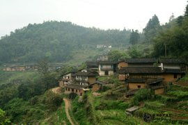 高山村，高山村有多少人