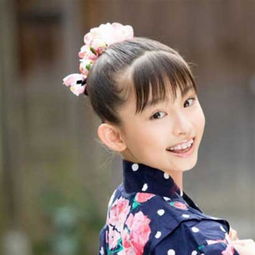 吉田里琴