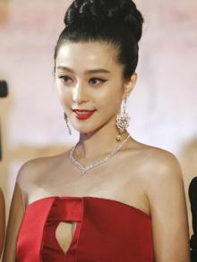 阳光房顶用钢化玻璃还是耐力板好