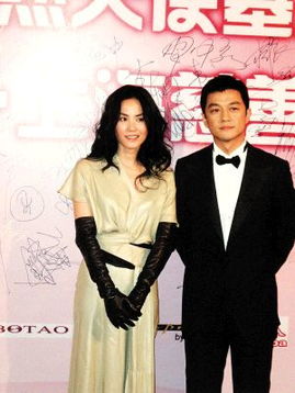 李亚鹏欠款四千万要下跪,王菲一句回应圈粉无数,她说了什么?