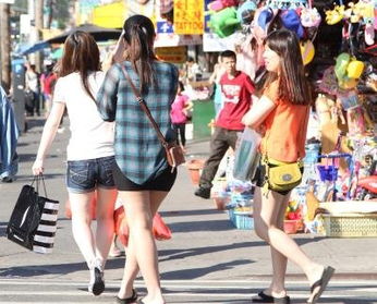精神病人街头裸奔会坐牢吗?