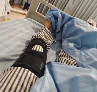 光明记忆服装怎么获得