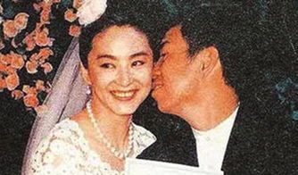 林青霞暴瘦11公斤,母亲抑郁跳楼,与秦汉纠缠数年无果,她经历了什么?_百 