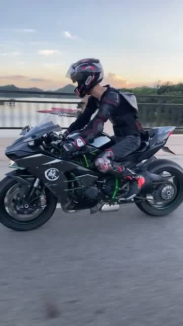 帅气机车