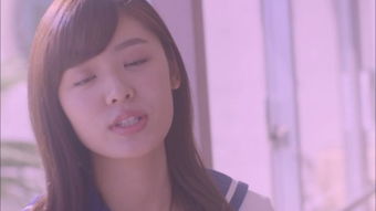 半泽直美那个戴眼镜的叫什么名字?