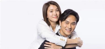 丁当与小15岁的新人男演员恋爱,娱乐圈中还有哪些女明星是姐弟恋?
