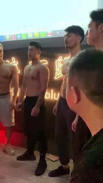 酒吧男模招聘要求