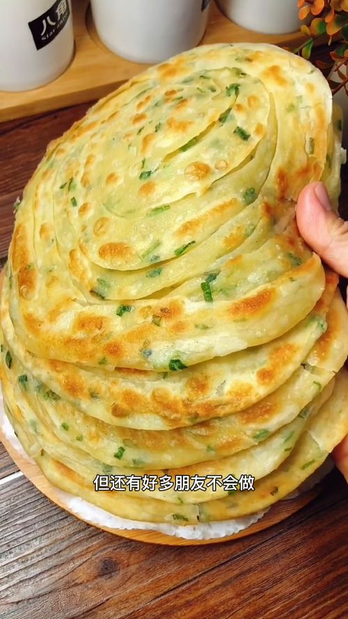 鸡蛋饼制作方法家常简单，鸡蛋饼制作方法及配料