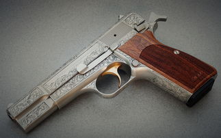 勃朗宁m1935和1911那把枪好,勃朗宁m1918