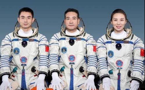 神舟十三号3名航天员年龄，神舟十三号3名航天员名字简历