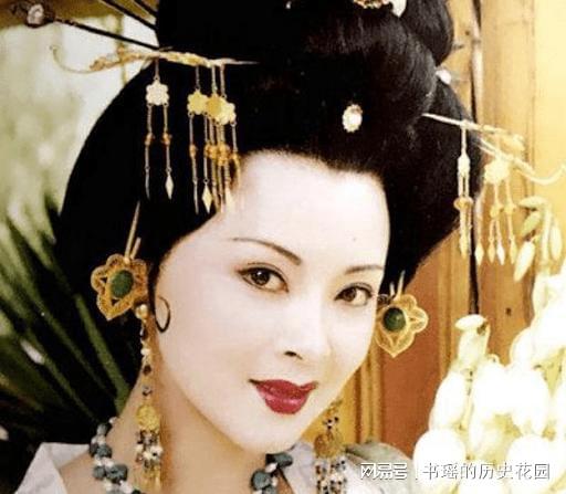 杨贵妃有狐臭是真的吗,杨贵妃有狐臭一天洗几次澡