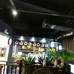 鱼迷失在商店是什么梗